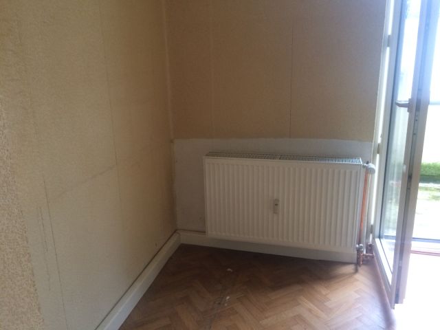 BAU.DE / BAU-Forum: 1. Bild zu Frage "Isoliergrundierung nach Raucherwohnung: Fleckenbildung, Ursachen & Lösungen für Altbau?" im BAU-Forum "Ausbauarbeiten" BAU.DE / BAU-Forum: 1. Bild zu Frage "Isoliergrundierung nach Raucherwohnung: Fleckenbildung, Ursachen & Lösungen für Altbau?" im BAU-Forum "Ausbauarbeiten"