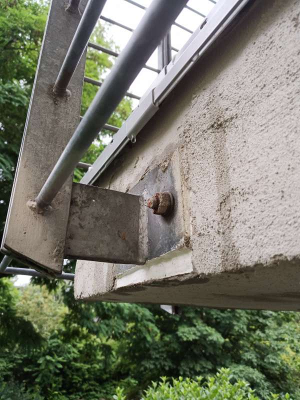BAU.DE / BAU-Forum: 2. Bild zu Antwort "Balkon-Sanierung: Fotos zur Beurteilung der Ausführung" auf die Frage "Balkonsanierung: Staunässe & Nachtropfen nach Abdichtung – Ursachen & Lösungen?" im BAU-Forum "Balkon und Terrasse" BAU.DE / BAU-Forum: 2. Bild zu Antwort "Balkon-Sanierung: Fotos zur Beurteilung der Ausführung" auf die Frage "Balkonsanierung: Staunässe & Nachtropfen nach Abdichtung – Ursachen & Lösungen?" im BAU-Forum "Balkon und Terrasse"