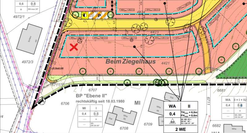 BAU.DE / BAU-Forum: 1. Bild zu Frage "Trapezförmiges Südgrundstück bebauen: Hausplanung, Baufenster & Herausforderungen?" im BAU-Forum "Grundriss-Diskussionen" BAU.DE / BAU-Forum: 1. Bild zu Frage "Trapezförmiges Südgrundstück bebauen: Hausplanung, Baufenster & Herausforderungen?" im BAU-Forum "Grundriss-Diskussionen"