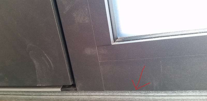 BAU.DE / BAU-Forum: 2. Bild zu Antwort "Hier das Profil" auf die Frage "Alu Haustür schließt nicht richtig: Ursachen, Fehler & Lösungen für bündige Türen?" im BAU-Forum "Fenster und Außentüren" BAU.DE / BAU-Forum: 2. Bild zu Antwort "Hier das Profil" auf die Frage "Alu Haustür schließt nicht richtig: Ursachen, Fehler & Lösungen für bündige Türen?" im BAU-Forum "Fenster und Außentüren"