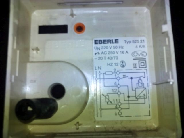 BAU.DE / BAU-Forum: 1. Bild zu Frage "Eberle 52521 Thermostat defekt? Ersatz finden, prüfen & Fußbodenheizung reparieren" im BAU-Forum "Fußbodenheizungen / Wandheizungen" BAU.DE / BAU-Forum: 1. Bild zu Frage "Eberle 52521 Thermostat defekt? Ersatz finden, prüfen & Fußbodenheizung reparieren" im BAU-Forum "Fußbodenheizungen / Wandheizungen"
