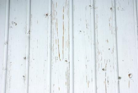 BAU.DE / BAU-Forum: 1. Bild zu Frage "Farbe blättert an Giebelverkleidung ab: Ursachen, Sanierung & Gewährleistung?" im BAU-Forum "Holzschutz, Holzschäden, Holzsanierung" BAU.DE / BAU-Forum: 1. Bild zu Frage "Farbe blättert an Giebelverkleidung ab: Ursachen, Sanierung & Gewährleistung?" im BAU-Forum "Holzschutz, Holzschäden, Holzsanierung"