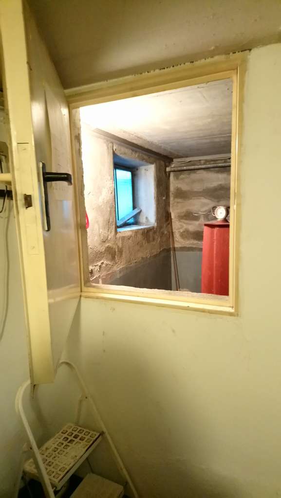 BAU.DE / BAU-Forum: 2. Bild zu Frage "Brandschutztür-Ausbau: Sturz notwendig? Wandöffnung vergrößern – Kosten & Statik beachten!" im BAU-Forum "Innenwände" BAU.DE / BAU-Forum: 2. Bild zu Frage "Brandschutztür-Ausbau: Sturz notwendig? Wandöffnung vergrößern – Kosten & Statik beachten!" im BAU-Forum "Innenwände"