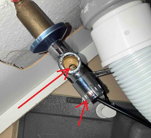 BAU.DE / BAU-Forum: 1. Bild zu Frage "Geschirrspüler Wasserzulauf defekt: Kombiventil tauschen, Kalk lösen & Miele F173 Fehler beheben?" im BAU-Forum "Installation: Elektro, Gas, Wasser, Fernwärme etc." BAU.DE / BAU-Forum: 1. Bild zu Frage "Geschirrspüler Wasserzulauf defekt: Kombiventil tauschen, Kalk lösen & Miele F173 Fehler beheben?" im BAU-Forum "Installation: Elektro, Gas, Wasser, Fernwärme etc."
