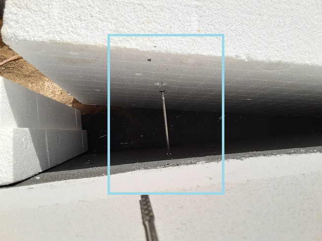 BAU.DE / BAU-Forum: 2. Bild zu Frage "Sockeldämmung mit Nägeln befestigt: Mangelhaft? Rechte, Folgen & Sanierung" im BAU-Forum "Keller" BAU.DE / BAU-Forum: 2. Bild zu Frage "Sockeldämmung mit Nägeln befestigt: Mangelhaft? Rechte, Folgen & Sanierung" im BAU-Forum "Keller"
