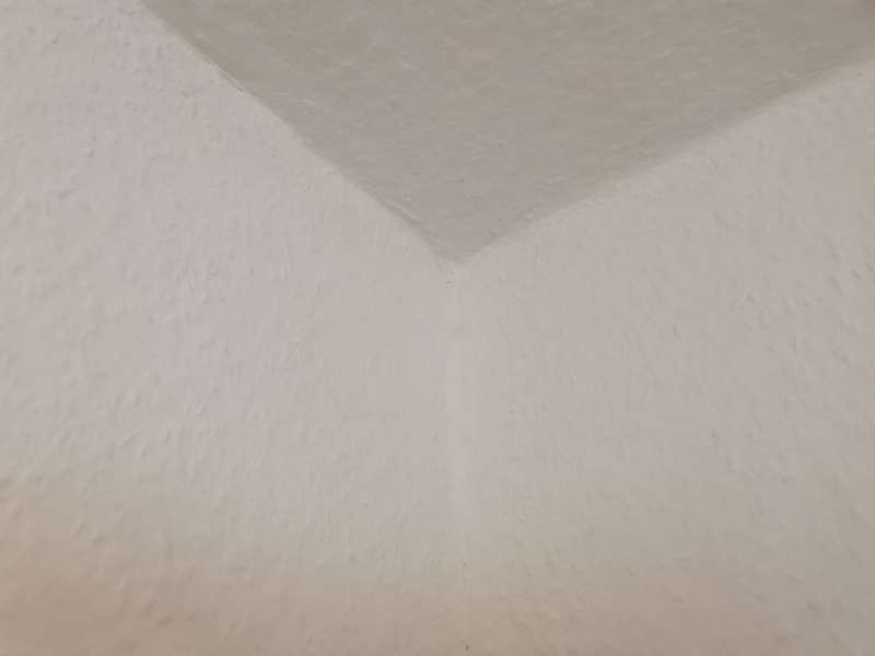 BAU.DE / BAU-Forum: 3. Bild zu Frage "Braune Flecken an der Wand: Ursachen, Risiken & Maßnahmen bei Neubau?" im BAU-Forum "Keller" BAU.DE / BAU-Forum: 3. Bild zu Frage "Braune Flecken an der Wand: Ursachen, Risiken & Maßnahmen bei Neubau?" im BAU-Forum "Keller"