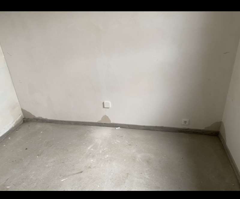 BAU.DE / BAU-Forum: 3. Bild zu Frage "Wasserschaden Neubau: Ursachen, Sofortmaßnahmen, Verantwortlichkeiten & Versicherung?" im BAU-Forum "Modernisierung / Sanierung / Bauschäden" BAU.DE / BAU-Forum: 3. Bild zu Frage "Wasserschaden Neubau: Ursachen, Sofortmaßnahmen, Verantwortlichkeiten & Versicherung?" im BAU-Forum "Modernisierung / Sanierung / Bauschäden"