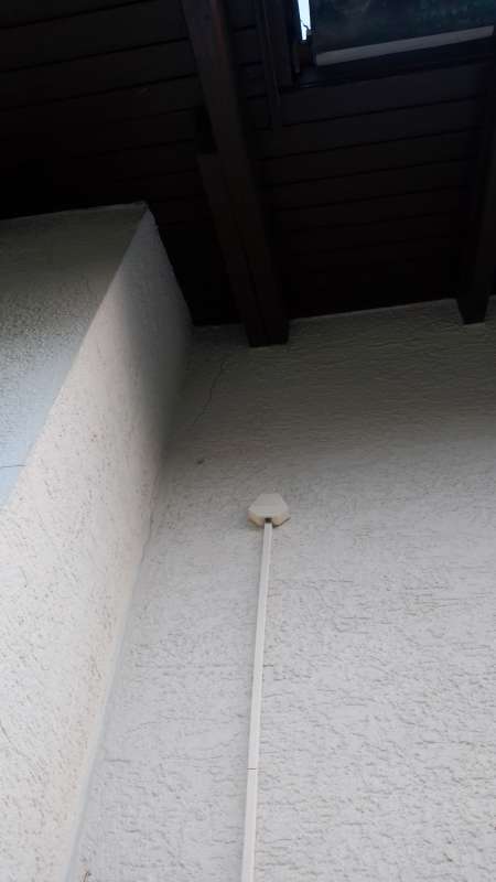 BAU.DE / BAU-Forum: 1. Bild zu Frage "Risse in Decke/Wand: Ursachen, Bewertung & Sanierung bei Massivbau (Bj. 1968)?" im BAU-Forum "Modernisierung / Sanierung / Bauschäden" BAU.DE / BAU-Forum: 1. Bild zu Frage "Risse in Decke/Wand: Ursachen, Bewertung & Sanierung bei Massivbau (Bj. 1968)?" im BAU-Forum "Modernisierung / Sanierung / Bauschäden"