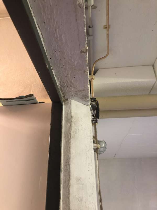 BAU.DE / BAU-Forum: 3. Bild zu Frage "Tankraumtür-Durchbruch: Türsturz nötig? Wandöffnung, Statik & Kosten im Altbau" im BAU-Forum "Modernisierung / Sanierung / Bauschäden" BAU.DE / BAU-Forum: 3. Bild zu Frage "Tankraumtür-Durchbruch: Türsturz nötig? Wandöffnung, Statik & Kosten im Altbau" im BAU-Forum "Modernisierung / Sanierung / Bauschäden"