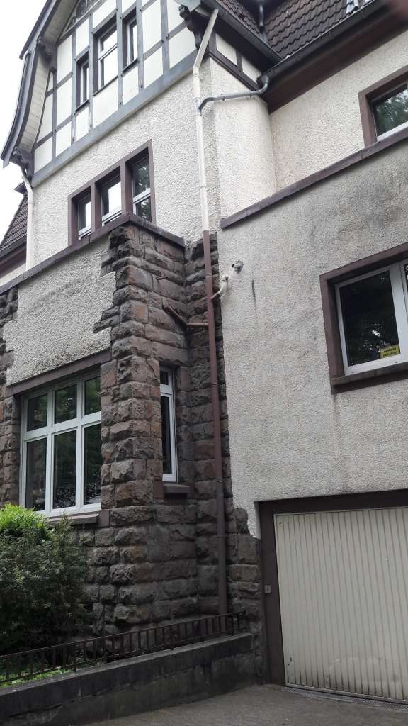BAU.DE / BAU-Forum: 1. Bild zu Frage "Loggia Sanierung: Aufbau, Abdichtungsprobleme & korrekte Ausführung – Reihenfolge der Gewerke?" im BAU-Forum "Modernisierung / Sanierung / Bauschäden" BAU.DE / BAU-Forum: 1. Bild zu Frage "Loggia Sanierung: Aufbau, Abdichtungsprobleme & korrekte Ausführung – Reihenfolge der Gewerke?" im BAU-Forum "Modernisierung / Sanierung / Bauschäden"