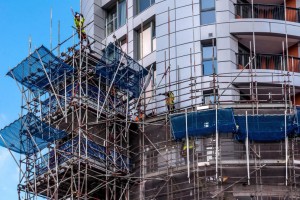 Ressourcenmanagement auf der Baustelle: Warum die richtige Gerüststrategie über Margen entscheidet - Bild: David Harper / Pixabay Ressourcenmanagement auf der Baustelle: Warum die richtige Gerüststrategie über Margen entscheidet - Bild: David Harper / Pixabay