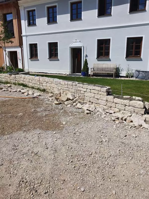 Bild von Adi Fliesenleger Bild von Adi Fliesenleger