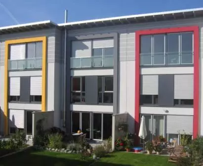 Bild von Dipl.-Ing. (FH) Manfred Berger Architekt - Titel: Stadthäuser Bild von Dipl.-Ing. (FH) Manfred Berger Architekt - Titel: Stadthäuser