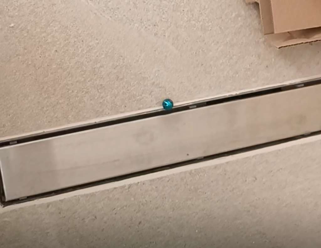 BAU-Forumsbeitrag: Duschablauf Höhenversatz 2 mm: Welche Norm gilt für Fliesenübergang? BAU-Forumsbeitrag: Duschablauf Höhenversatz 2 mm: Welche Norm gilt für Fliesenübergang?