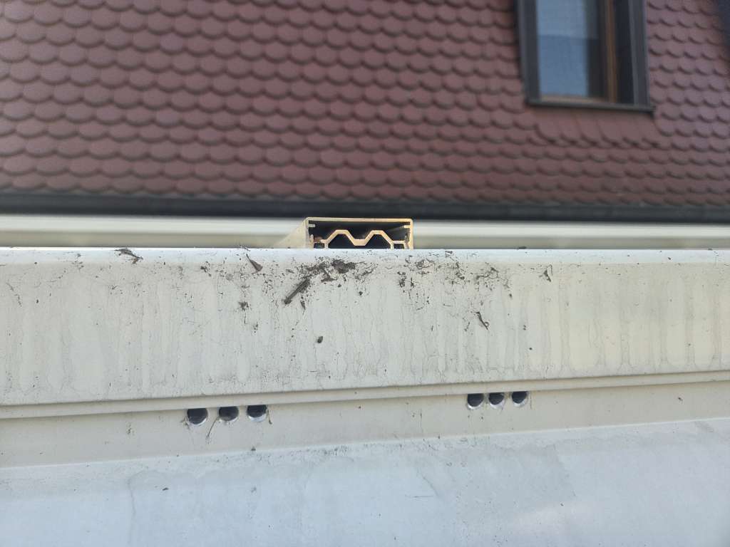 BAU-Forumsbeitrag: Schüco Wintergarten richtig abdichten - Undichtigkeiten bei Fenstern und Dachanschluss BAU-Forumsbeitrag: Schüco Wintergarten richtig abdichten - Undichtigkeiten bei Fenstern und Dachanschluss