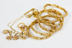 Baufinanzierung - Geld aus geerbtem Schmuck: Eine unerwartete Quelle für Ihre Baufinanzierung entdecken - Bild: Syed F Hashemi / Unsplash Baufinanzierung - Geld aus geerbtem Schmuck: Eine unerwartete Quelle für Ihre Baufinanzierung entdecken - Bild: Syed F Hashemi / Unsplash